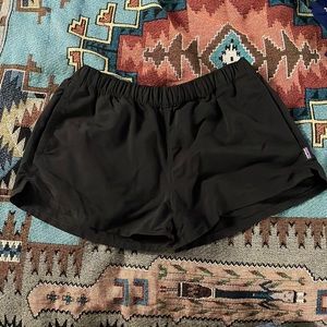 Patagonia barely baggies short